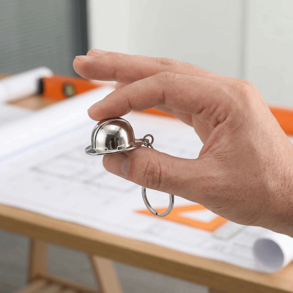 Heavy Equipment Keychain - Porte-clés amusant en forme de casque