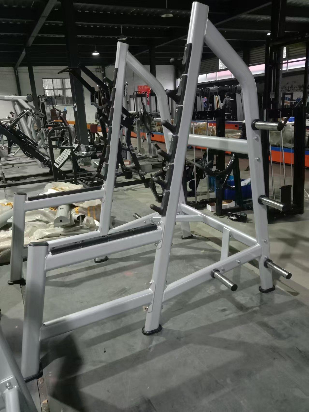 Rack de musculation Power Cage - Heavy Equipment Training avis et prix
